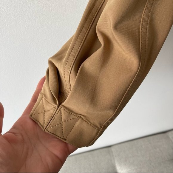 ❌SOLD❌ BANANA Republic SLIM REFINED STRETCH CARGO PANT Cream High waist Tapered - Picture 7 of 16